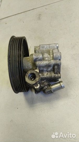 Насос гидроусилителя Renault Sandero