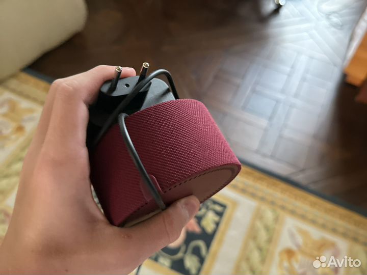 Продаю Яндекс станцию мини 2