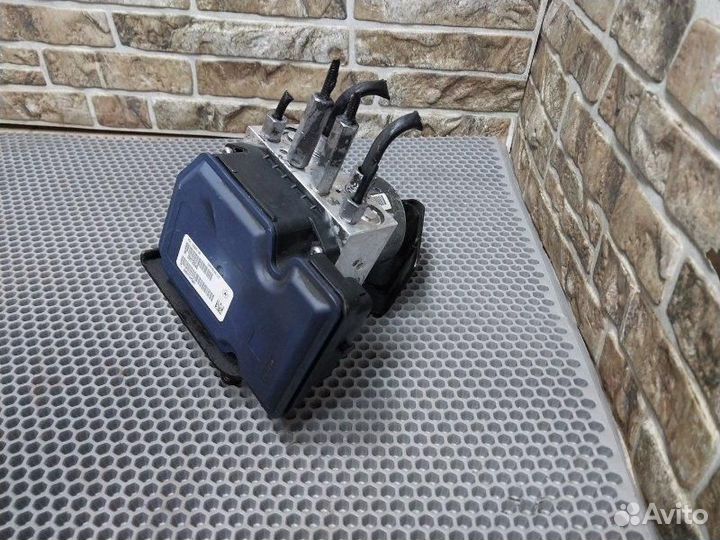 Блок управления тормозами/насос ABS Jeep Grand Che