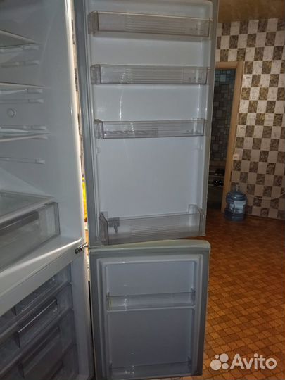 Продам холодильник бу