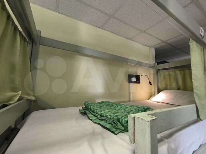 Комната 12 м², 1/4 эт.