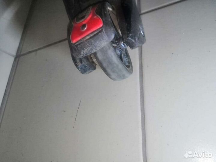 Самокат детский бу в хорошем состоянии