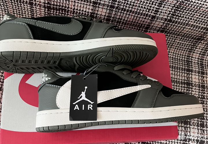 Кроссовки nike air jordan 1 low travis scott