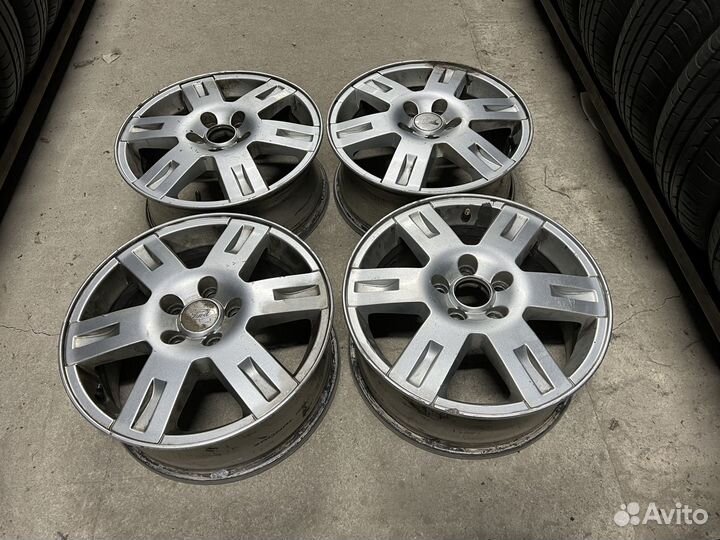 Оригинал Литые диски Ford 5x108 R16 Ровные