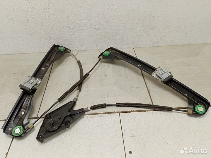 Стеклоподъемник электрический передний правый 6RU8