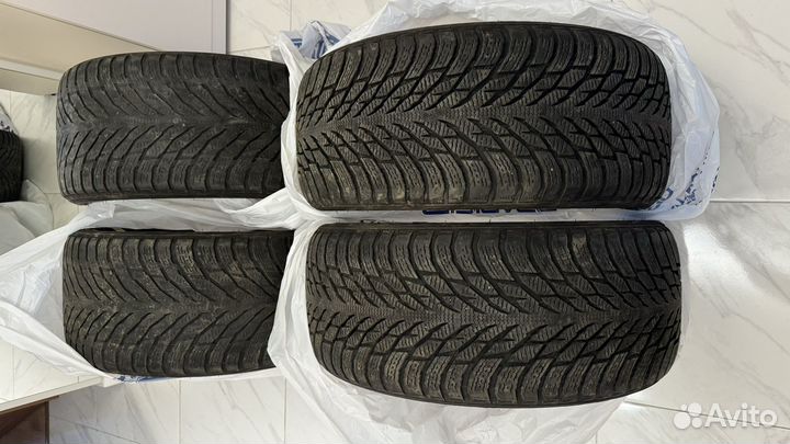 Nokian Tyres Hakkapeliitta R3 245/40 R19