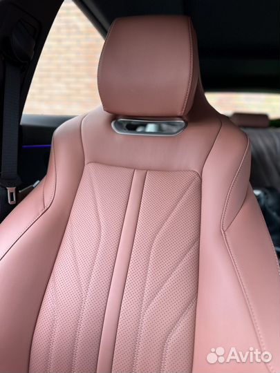 Changan UNI-K 2024 AWD терракотовый салон