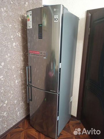 Холодильник LG в отличном состоянии