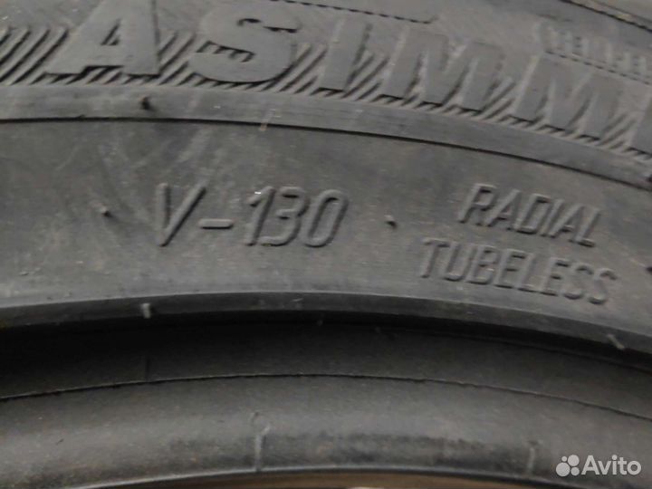 Viatti Strada Asimmetrico V-130 205/50 R17
