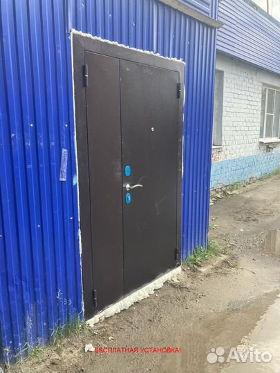 Входная дверь в квартиру с установкой