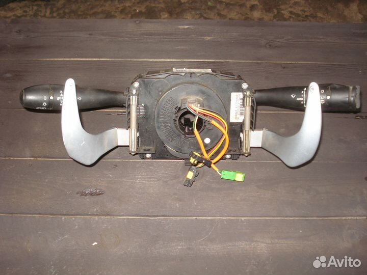 Подрулевой переключатель Citroen C3 / Ситроен С3