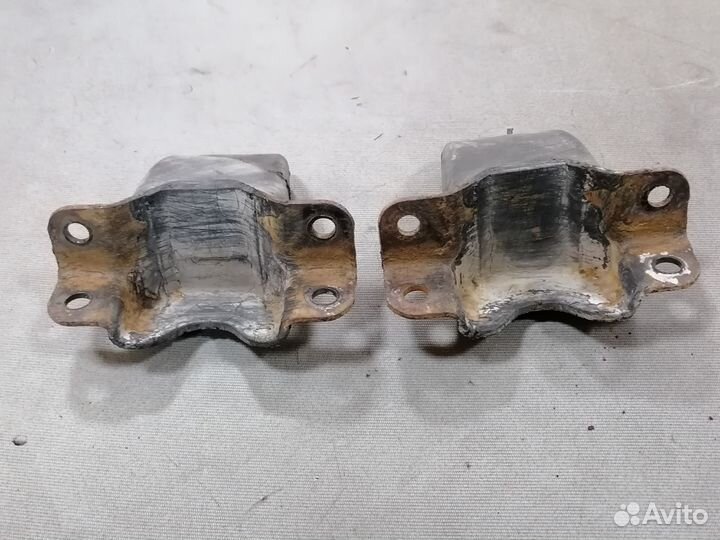 Отбойник Toyota Lite Ace 1985-1992