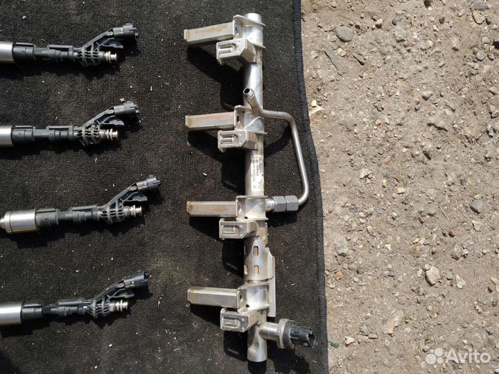 Топливные форсунки Ford Kuga 2,4wd 1.6