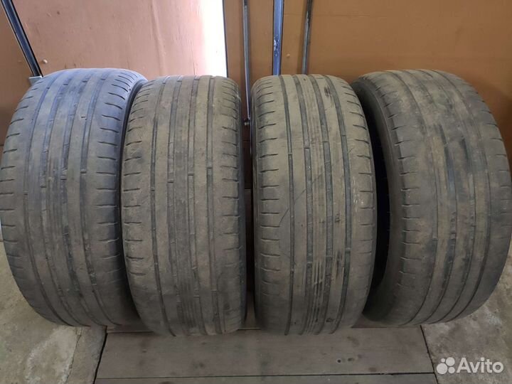 Nokian Tyres Hakka Black 2 235/50 R18 101Y