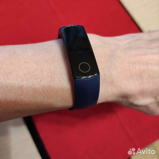 Фитнес браслет honor band 5