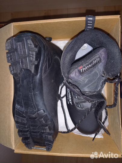 Лыжные ботинки детские р.35, дл на стельки 22см