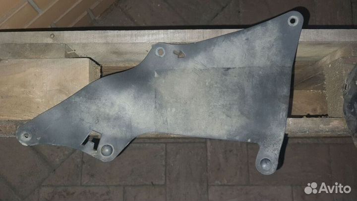 Для FJ Cruiser - Prado 120 Пыльник двигателя