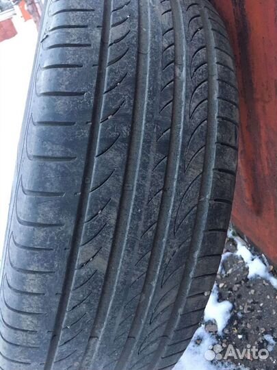 Pirelli P6000 Powergy 215/60 R17