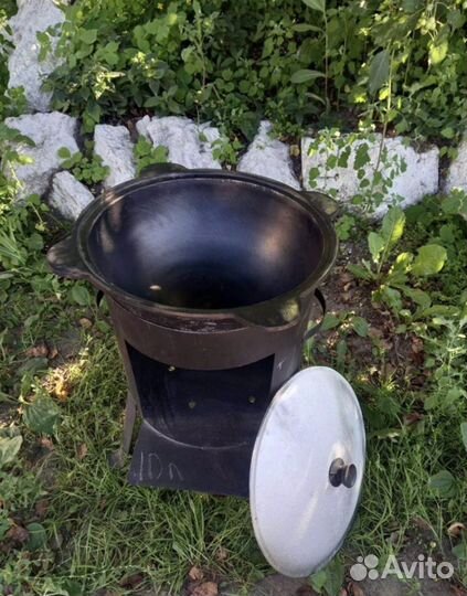 Казан чyгунный 10 литрoв с печью