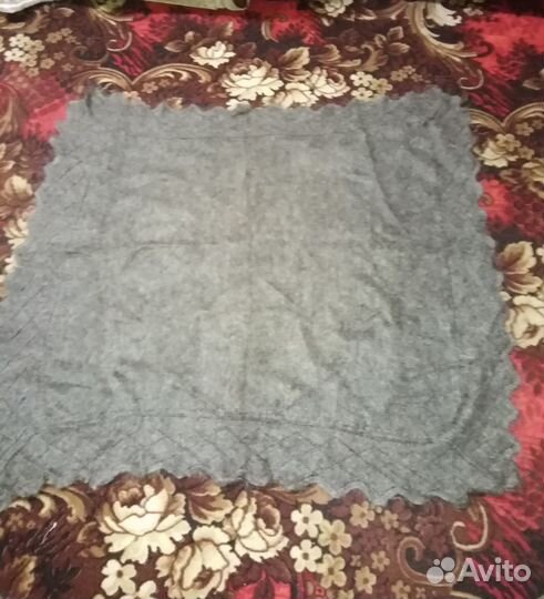 Пуховый платок