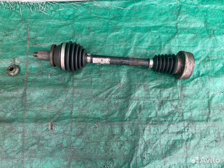 Полуось передняя левая Skoda Fabia Шкода Фабия 2