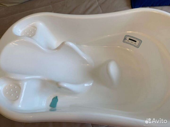 Ванночка для купания с горкой