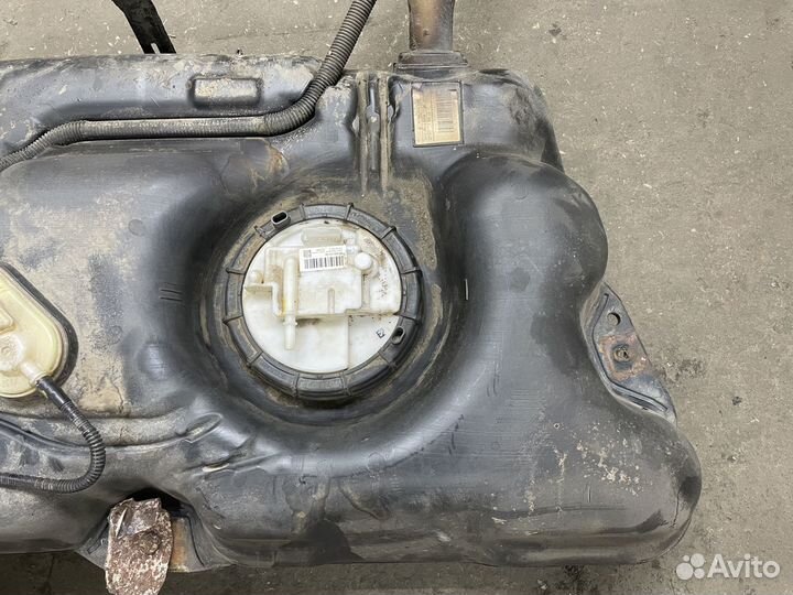 Топливный бак Citroen C3 Picasso 1.4 EP3