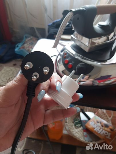 Профессиональный парогенератор с утюгом для глажки