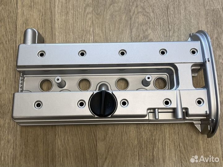 Клапанная крышка Шевроле Каптива 2.4 алюминиевая