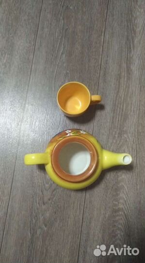 Заварочный чайник с чашкой