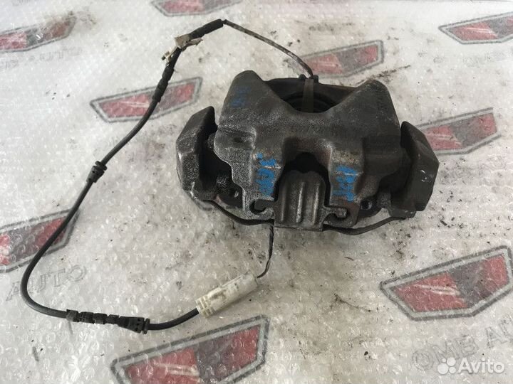 Суппорт тормозной передний левый BMW 3 E90/E91