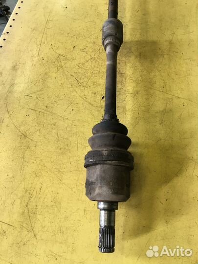 Полуось правая привод Хендай Матрикс Matrix