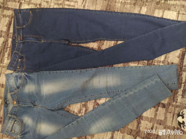 Джинсы