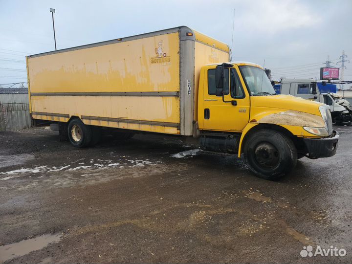 International 4300, 2003