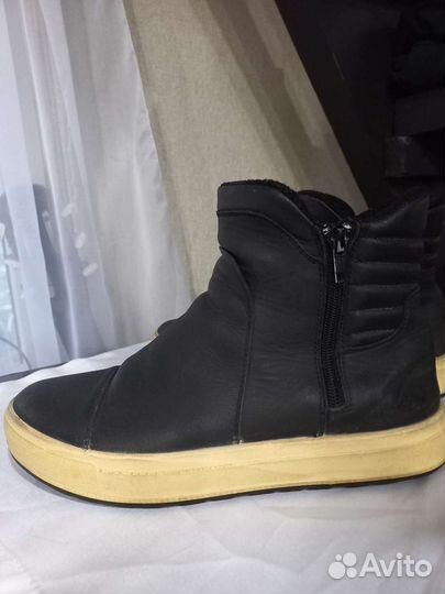 Ботинки мужские 38-39