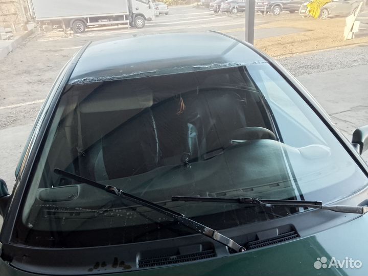 Volvo S40 1.6 МТ, 1998, 300 000 км