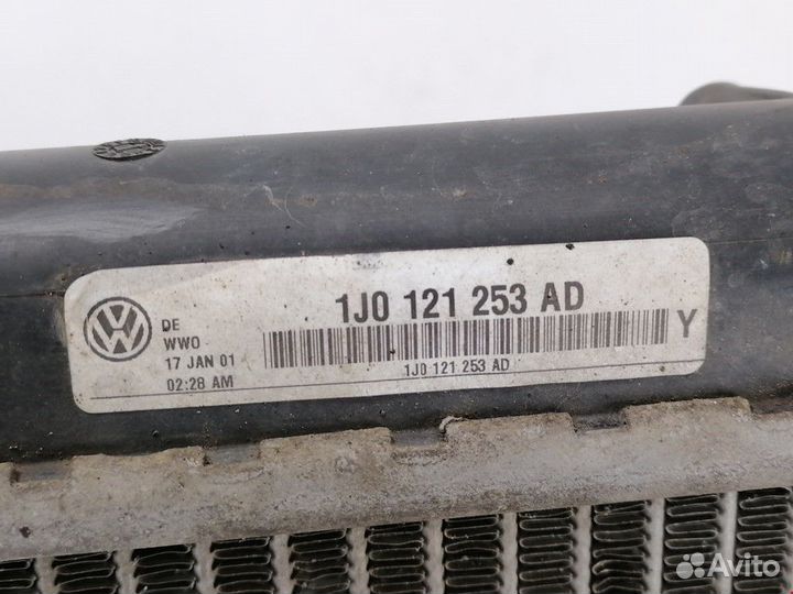 Радиатор (основной) Volkswagen Bora 2004