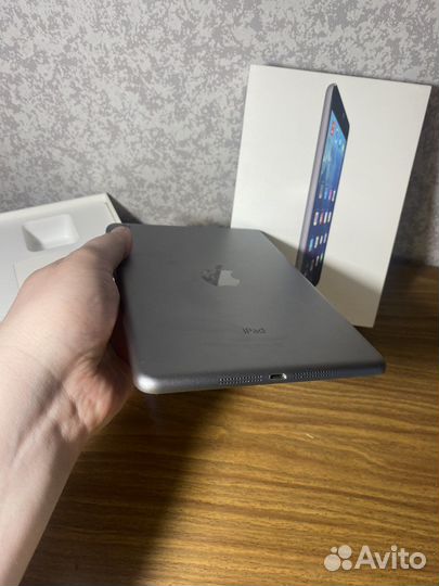 iPad mini 2 128gb.Как новый