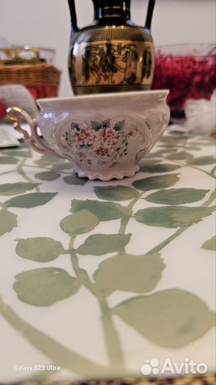 Чайно -кофейная чашка из розового фарфора Чехия