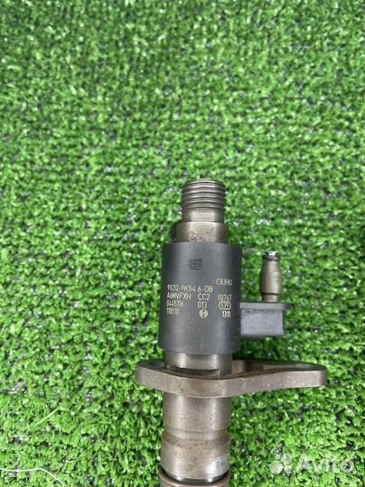 Форсунка топливная Land Rover Jaguar 3.0 306dt