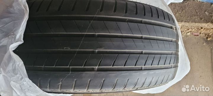 Bridgestone Alenza 001 245/50 R19 105W