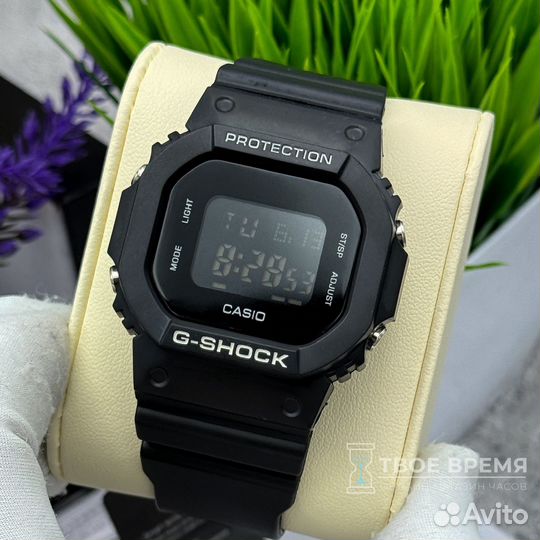 Часы Casio G-Shock