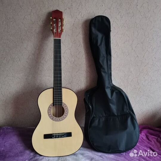 Продам Гитару, yamaha c 40