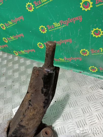 Рычаг передний нижний правый Chevrolet Lanos седан