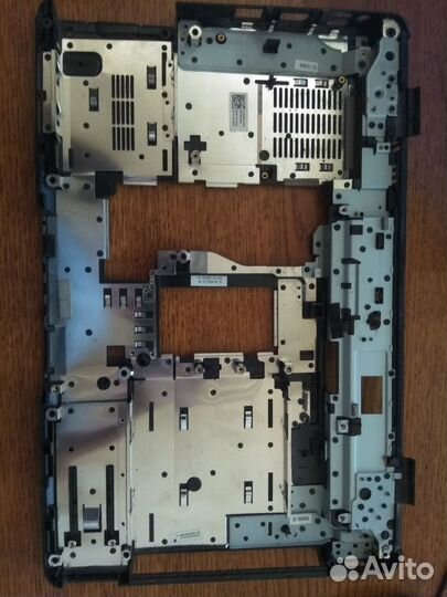 Запчасти Dell Inspiron 1545