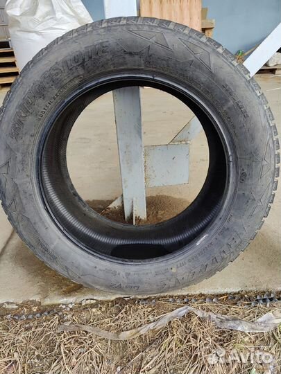 Шины Bridgestone Blizzak 275/55 R20