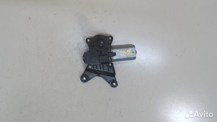 Двигатель стеклоочистителя задний Chevrolet Tahoe