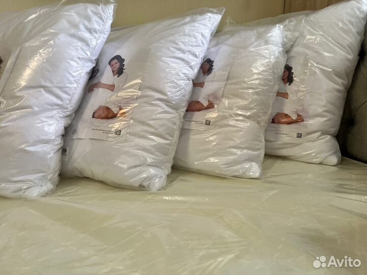 Подушка в наличии