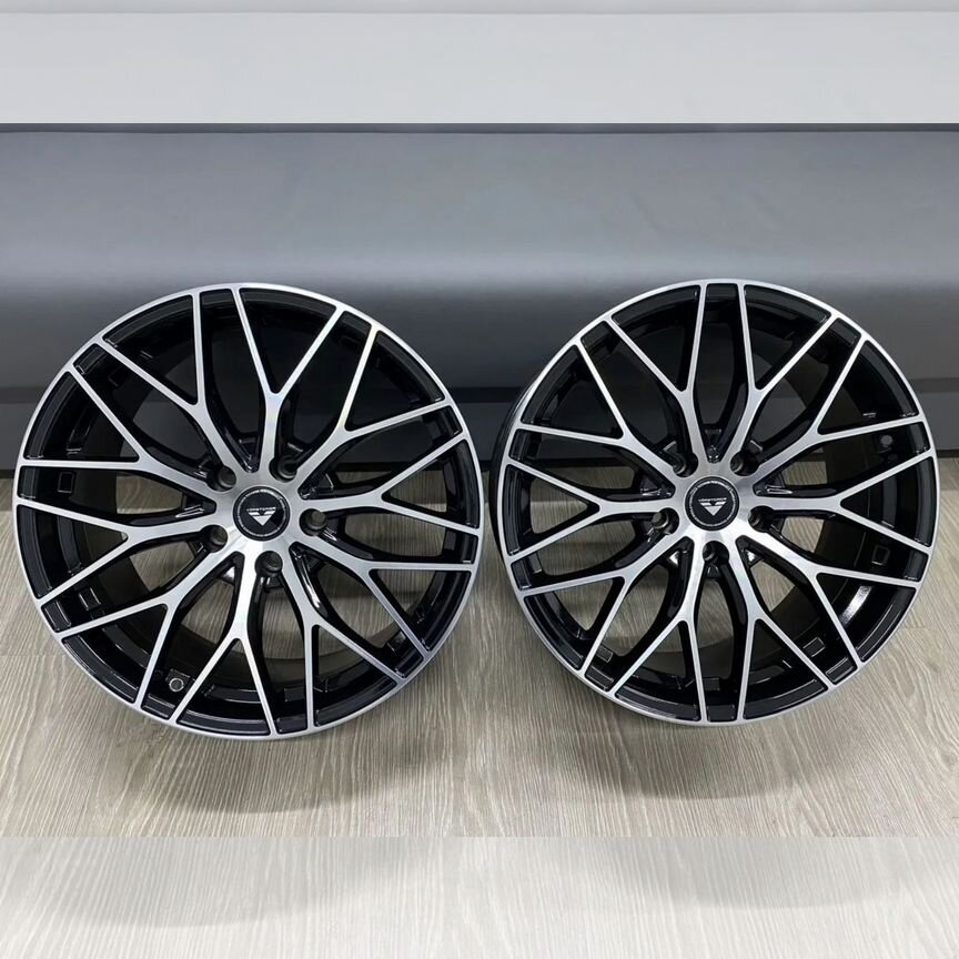 Литые диски Blitz 7×R17 5×114.3