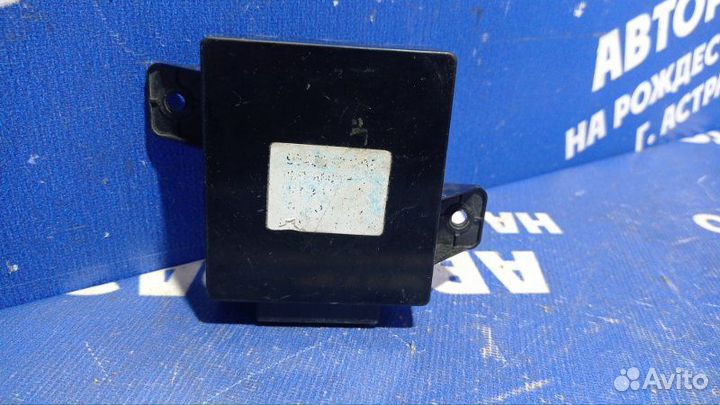 Блок управления парктроником Hyundai Ix55